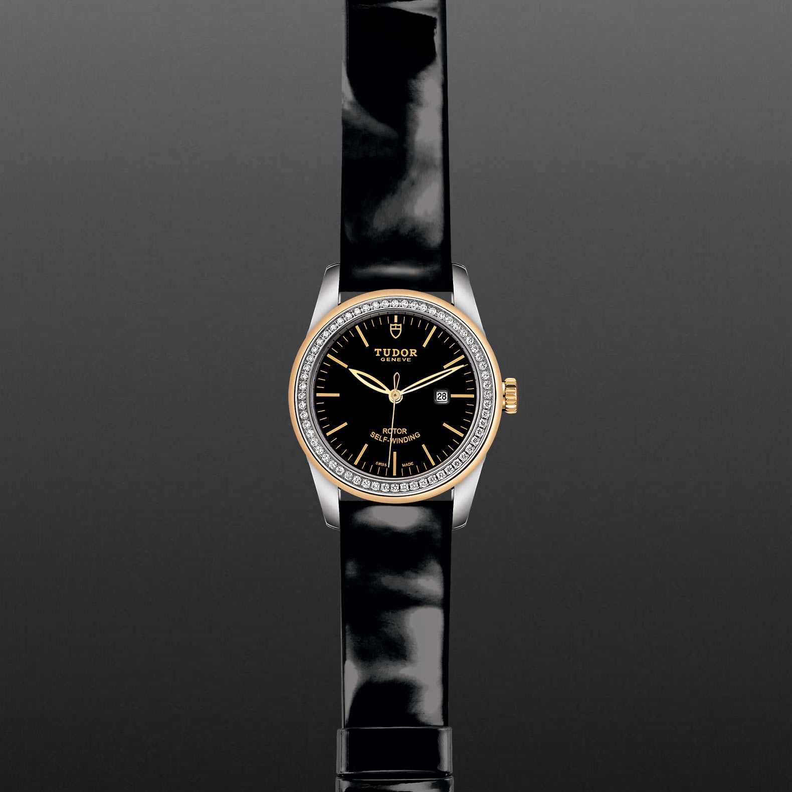 TUDOR Glamour Date